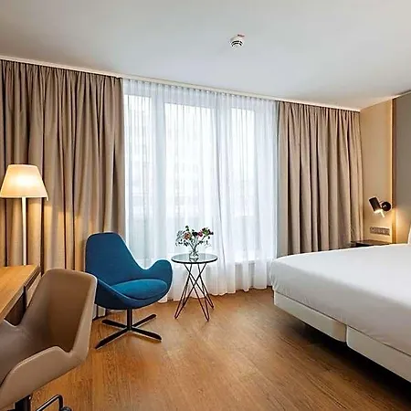Nh Hotel 4*